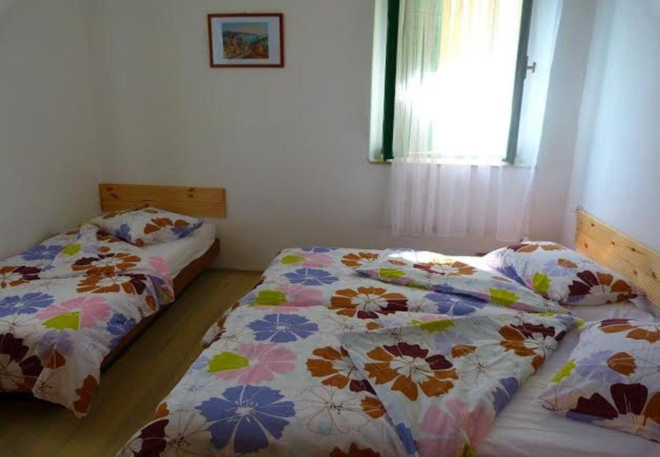 Holiday Home Villa Jadran - 10 M From Beach Preko Exterior foto